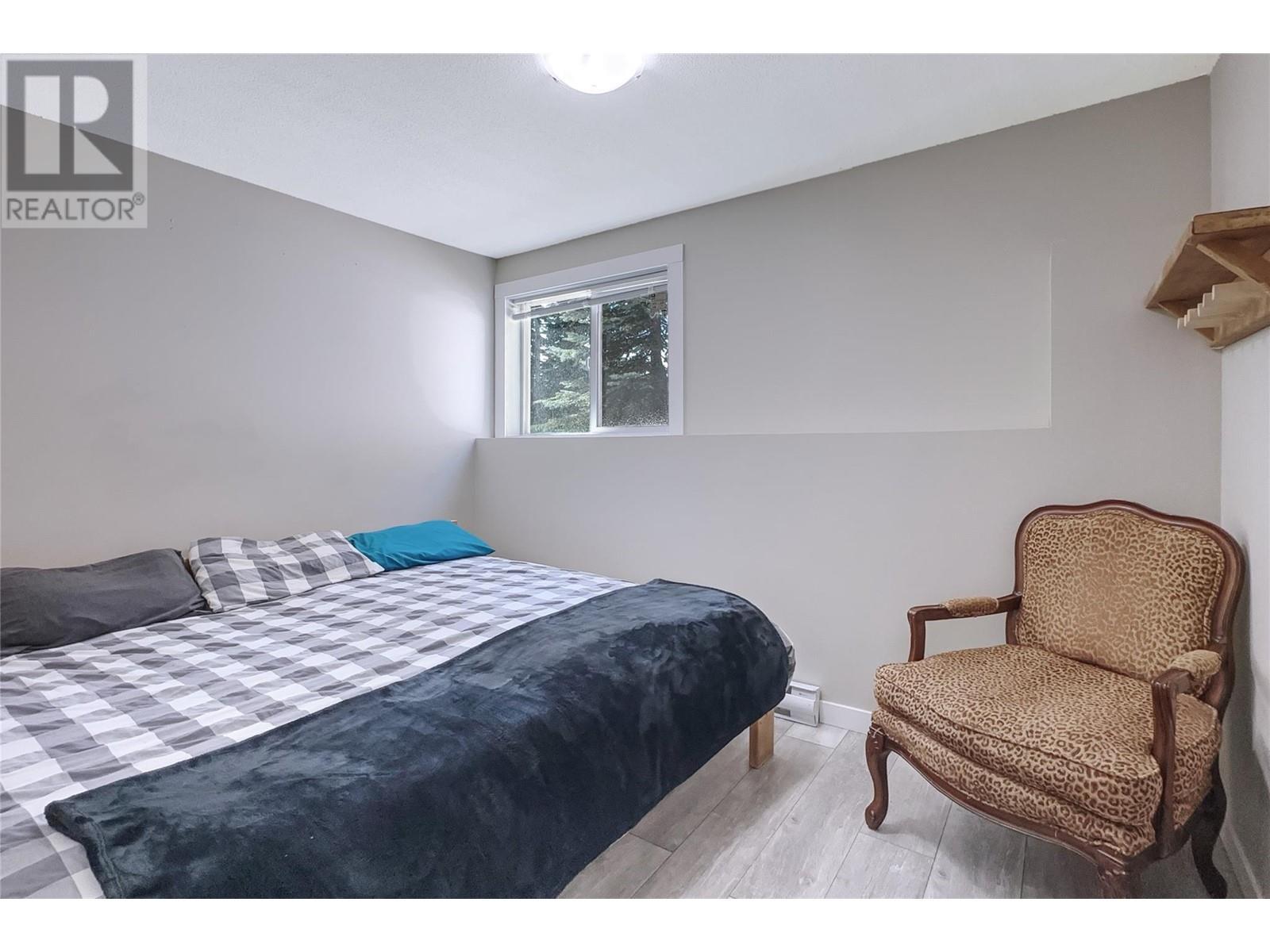4817 Snow Pines Road Unit# D, Big White, BC - Indoor Photo Showing Bedroom