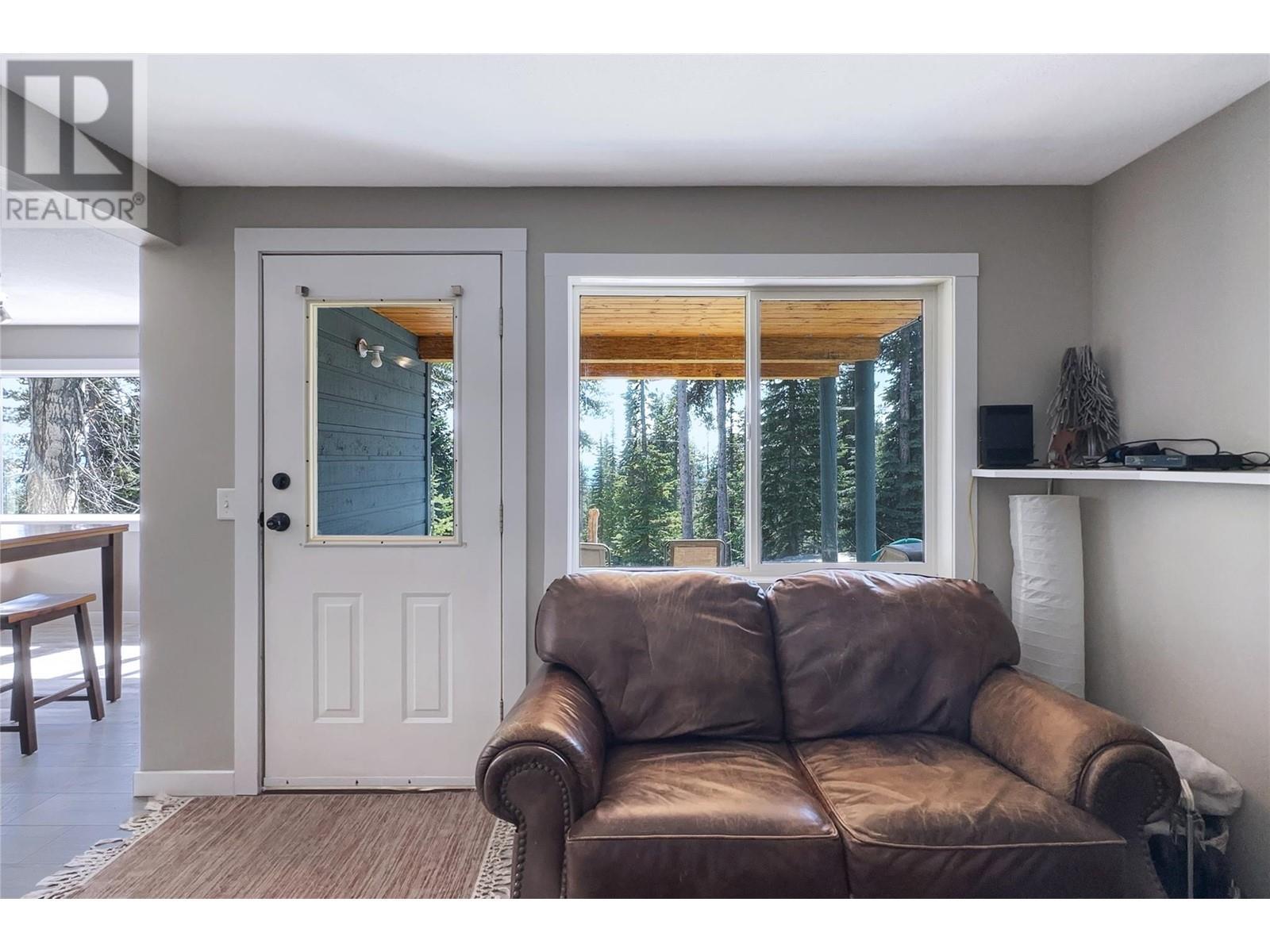 4817 Snow Pines Road Unit# D, Big White, BC - Indoor