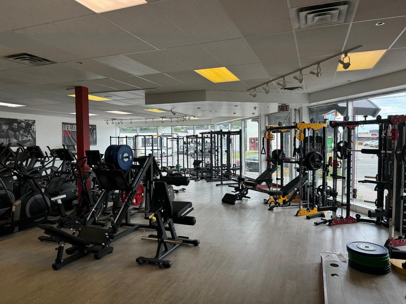 Commerce - 321 Rue Lawrence, Longueuil (Greenfield Park), QC