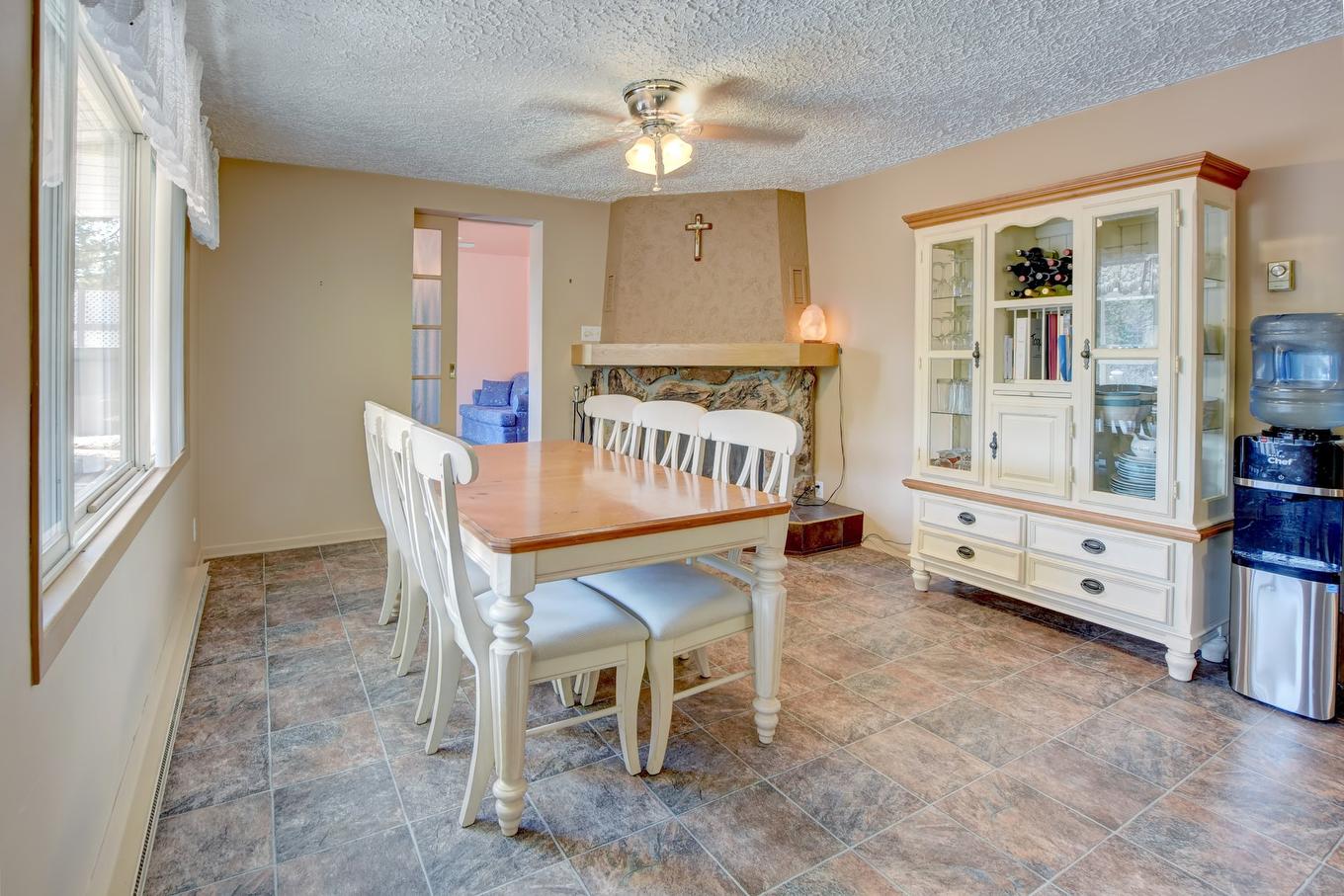 Salle à manger - 124 Domaine Alexandre, Saint-Côme, QC - Indoor Photo Showing Dining Room