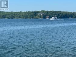 641 NORTH SHORE ROAD Frontenac Islands (The Islands), ON K7G 2V6