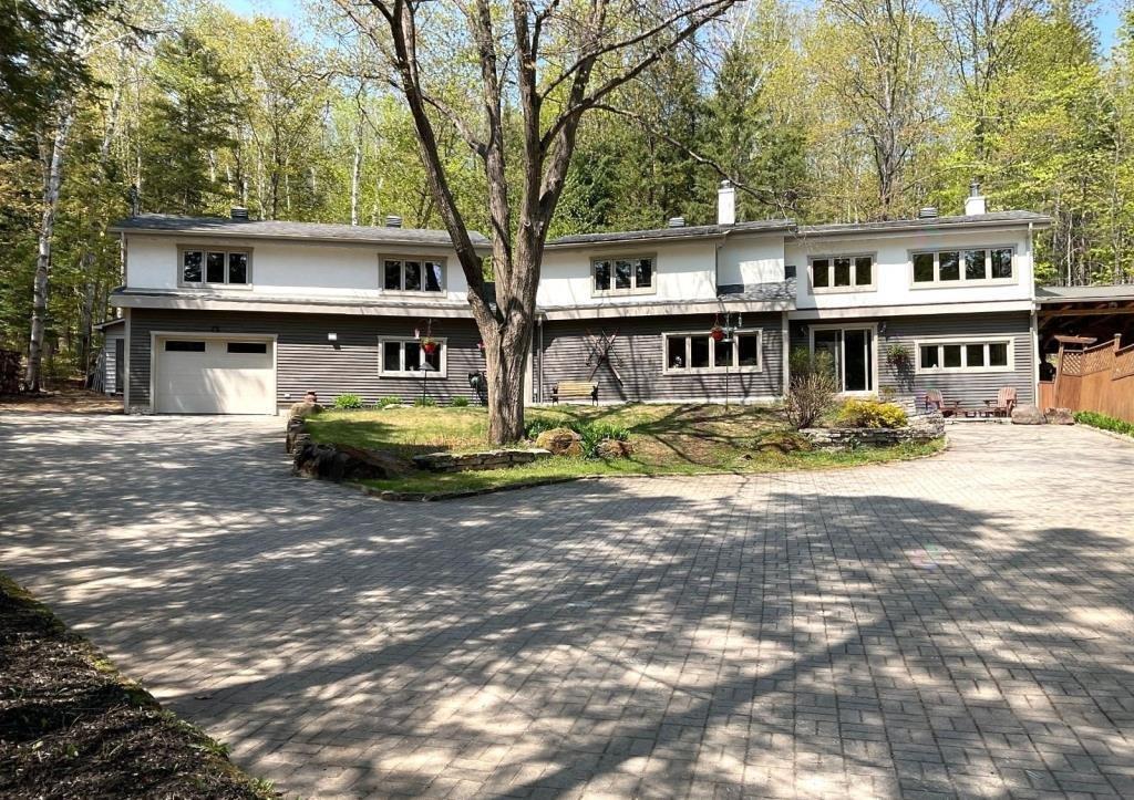 Cellar/Cold room - 450 Ch. Aubin, Saint-Sauveur, QC - Outdoor With Facade
