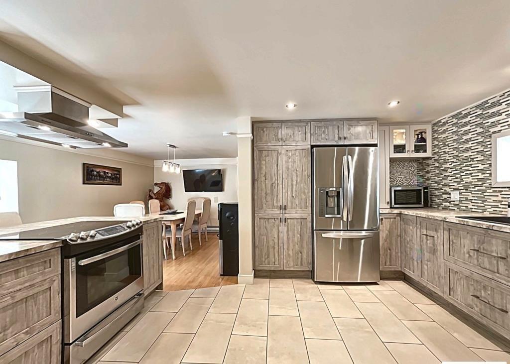 Kitchen - 450 Ch. Aubin, Saint-Sauveur, QC - Indoor Photo Showing Kitchen