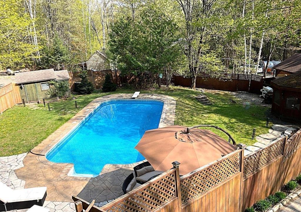Pool - 450 Ch. Aubin, Saint-Sauveur, QC - Outdoor With In Ground Pool With Backyard