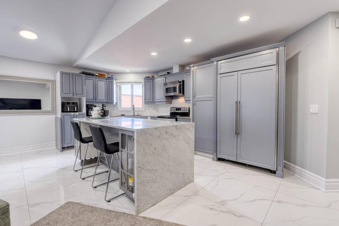 Cuisine - 308-1511 Boul. Shevchenko, Montréal (Lasalle), QC - Indoor Photo Showing Other Room