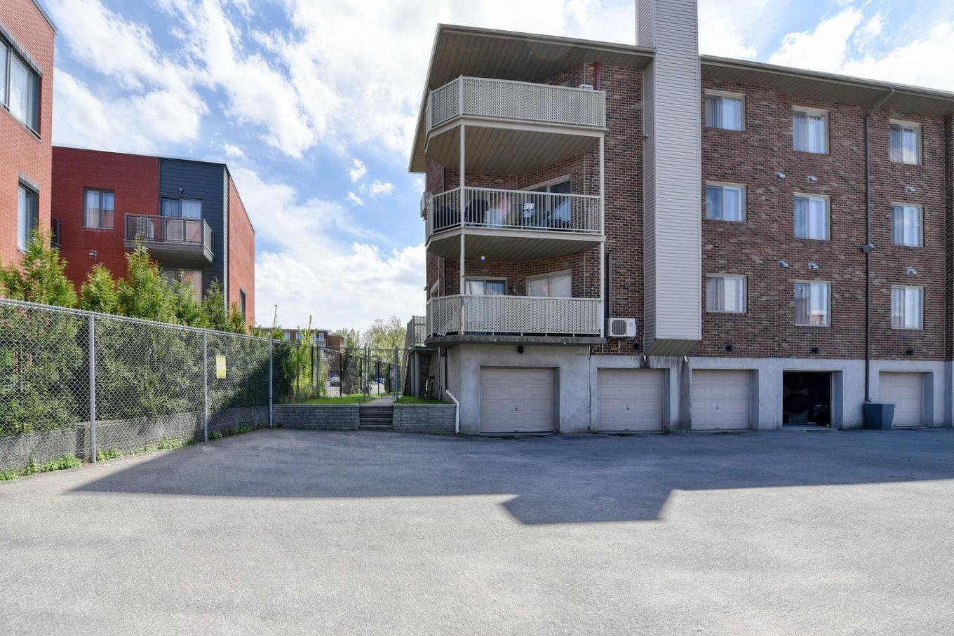 Extérieur - 308-1511 Boul. Shevchenko, Montréal (Lasalle), QC - Outdoor With Balcony