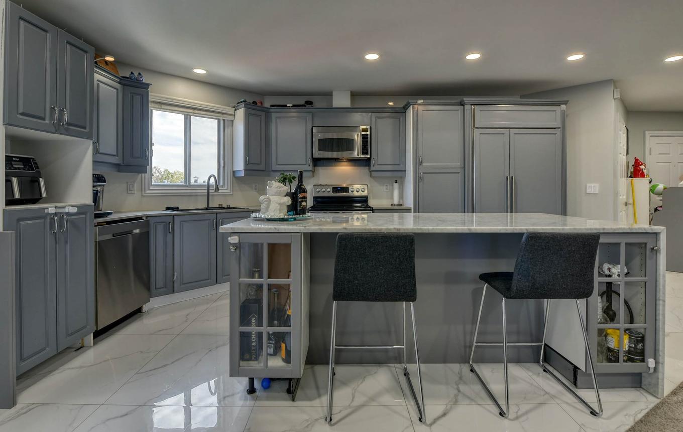 Cuisine - 308-1511 Boul. Shevchenko, Montréal (Lasalle), QC - Indoor Photo Showing Kitchen