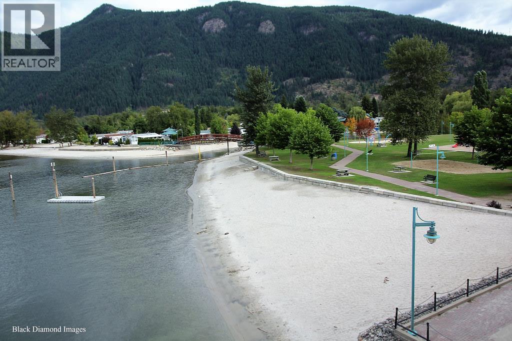 Public Beaches - 1705 Hillier Road E Unit# 23, Sicamous, BC