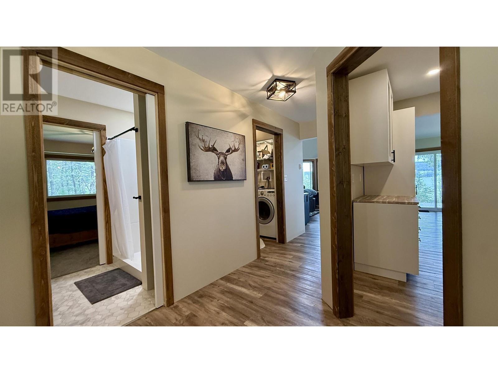 4460 Tatton-Helena Fs Road, Lac La Hache, BC - Indoor Photo Showing Other Room