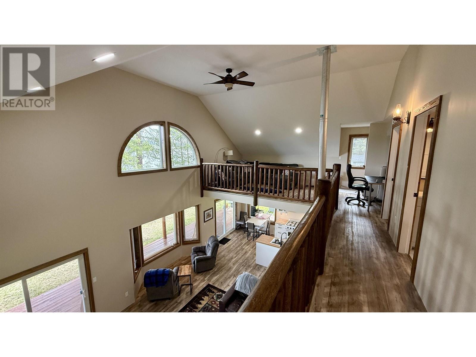 4460 Tatton-Helena Fs Road, Lac La Hache, BC - Indoor Photo Showing Other Room