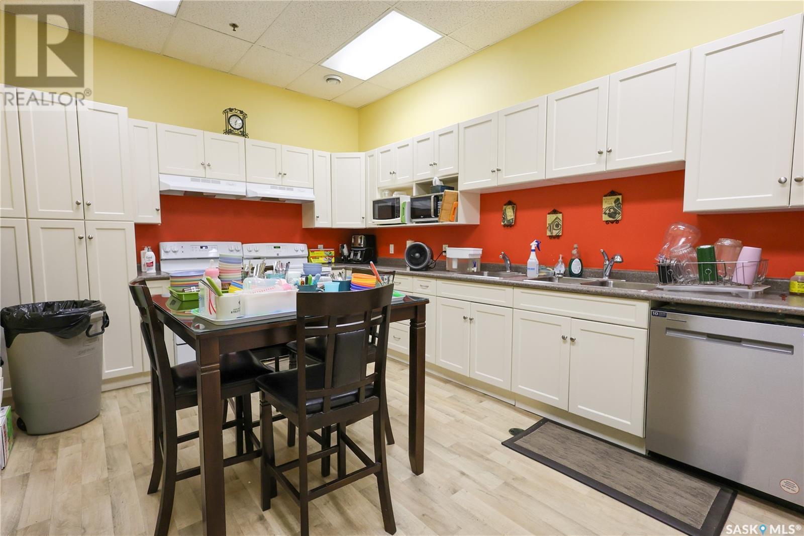 888 Central Avenue, Prince Albert, SK