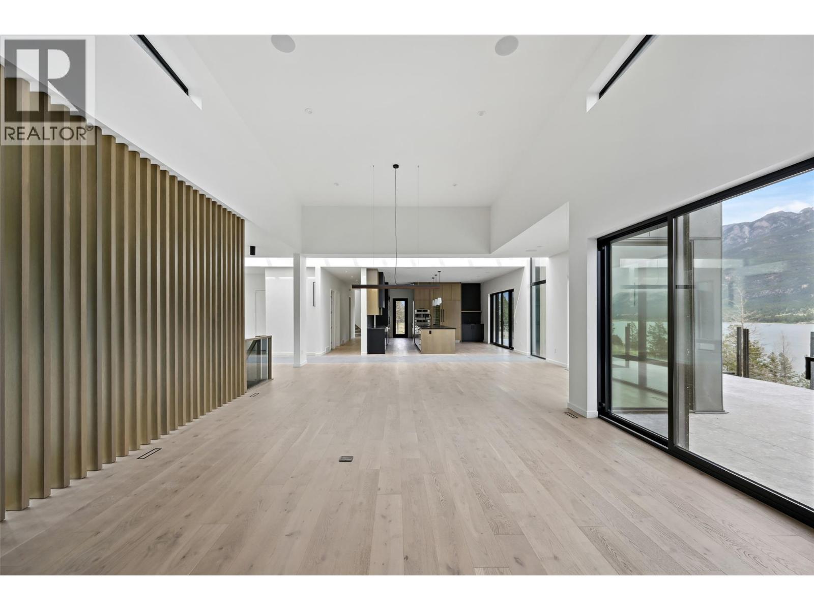 6200 Columbia Lake Road Unit# 4, Columbia Lake, BC - Indoor Photo Showing Other Room