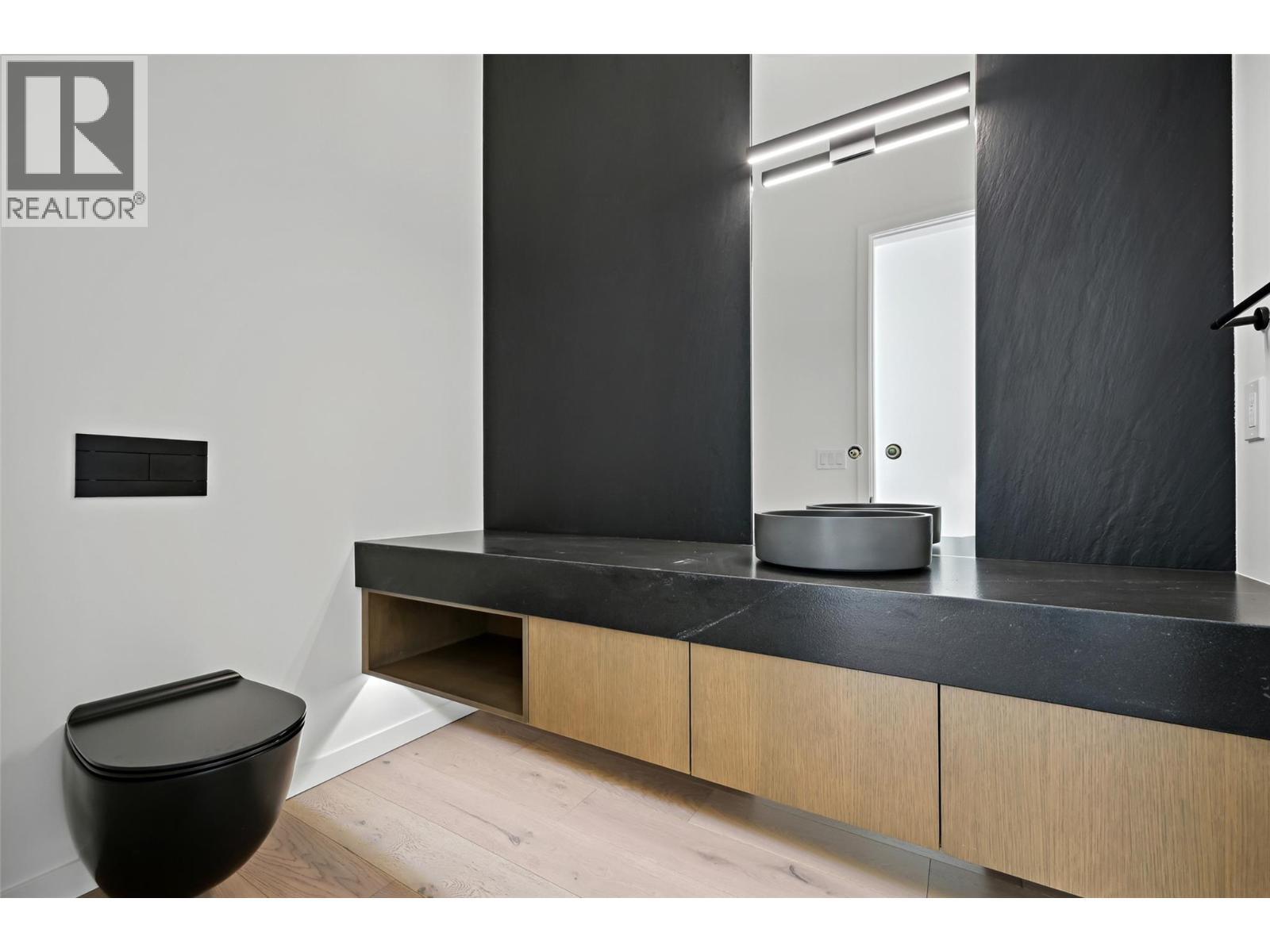 6200 Columbia Lake Road Unit# 4, Columbia Lake, BC - Indoor