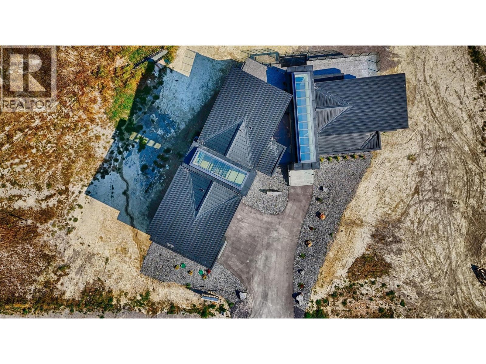 6200 Columbia Lake Road Unit# 4, Columbia Lake, BC - Outdoor