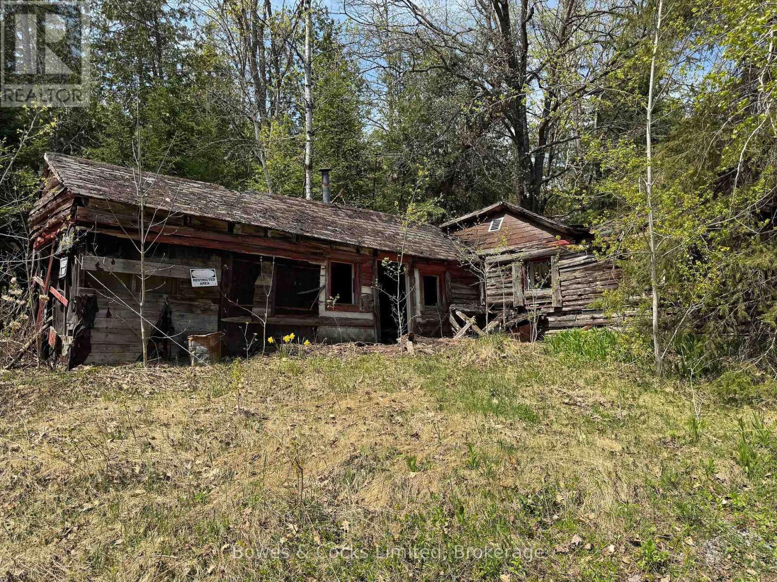 Old Cabin sold As Is Where Is. Do not enter. - 24 Gilmour Lane, North Kawartha, ON