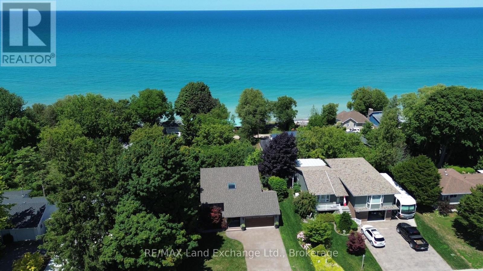 222 Penetangore Row, Kincardine, ON - Outdoor With View