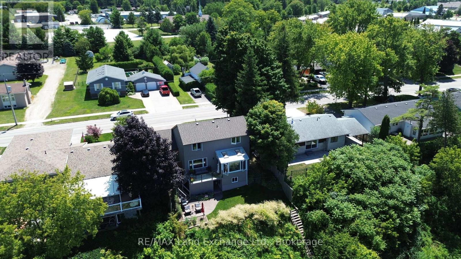 222 Penetangore Row, Kincardine, ON - Outdoor