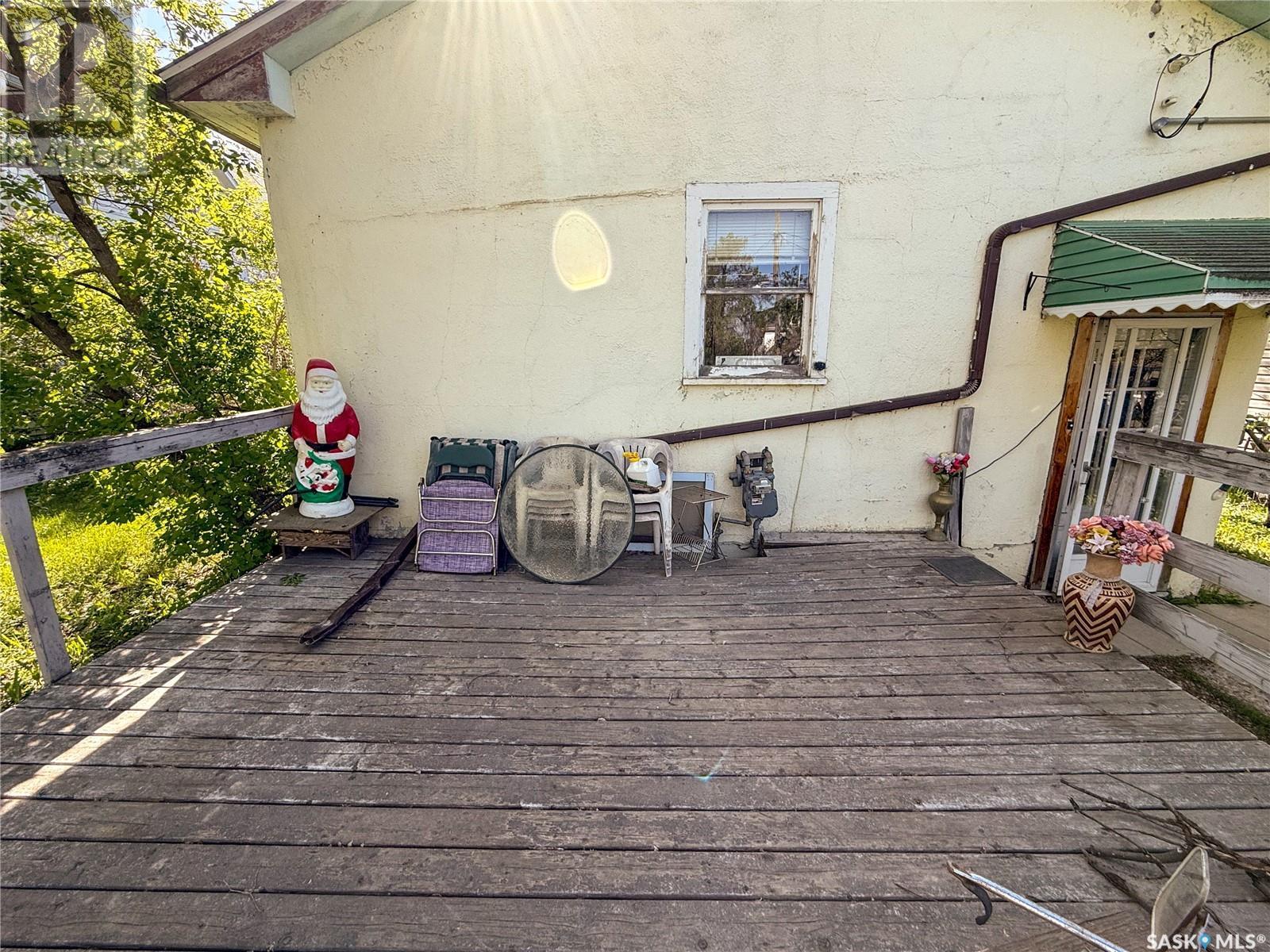 269 2Nd Avenue Ne, Swift Current, SK - Outdoor With Exterior