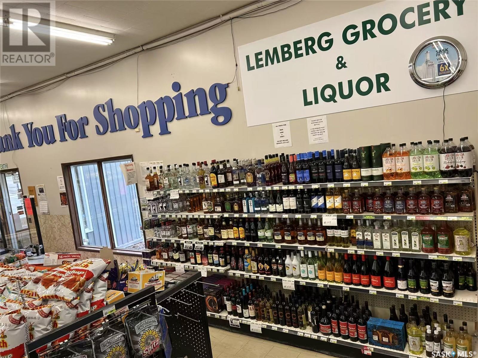 323 Main Street, Lemberg, SK