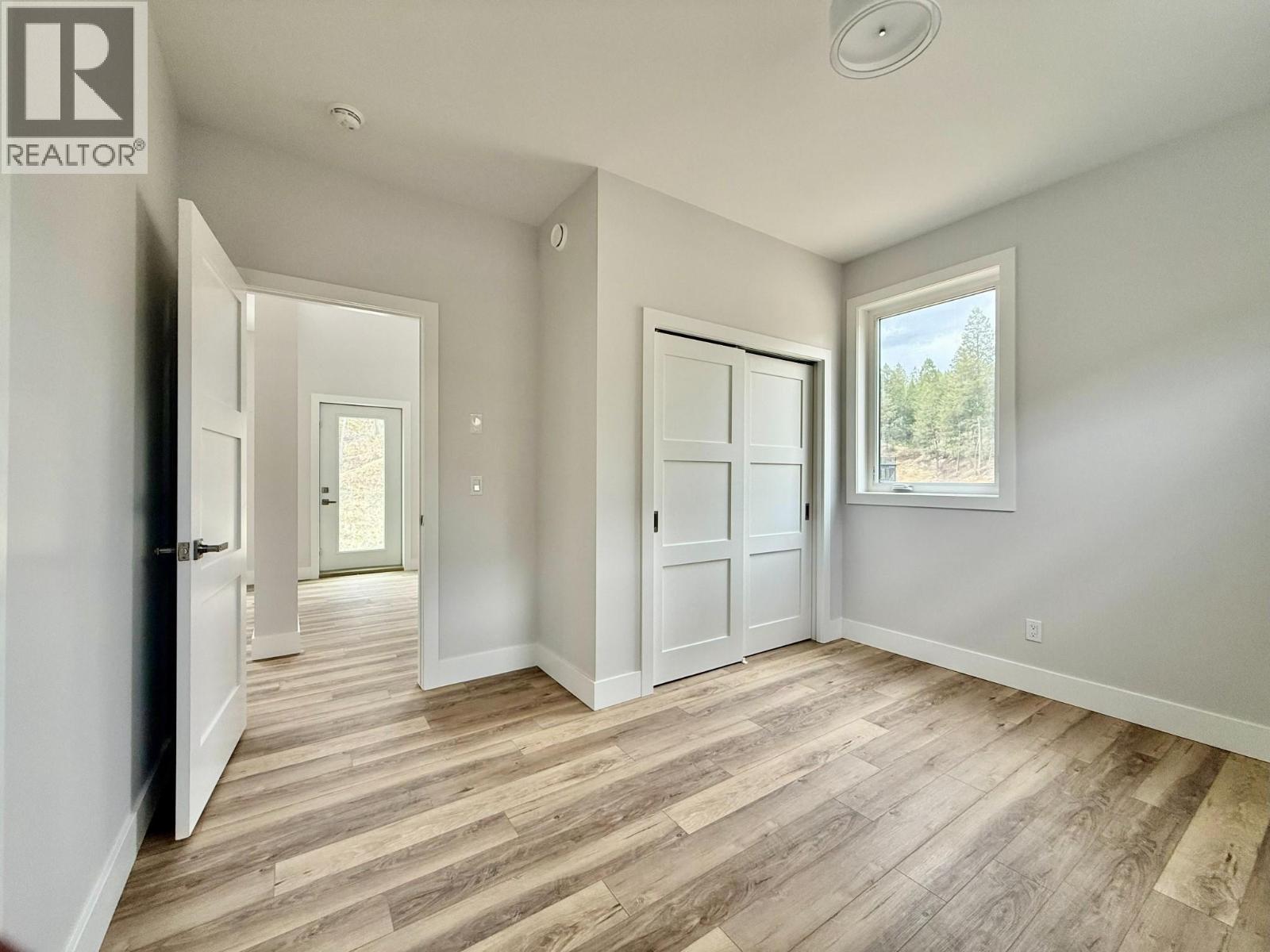 746 Taynton Drive, Invermere, BC - Indoor Photo Showing Other Room