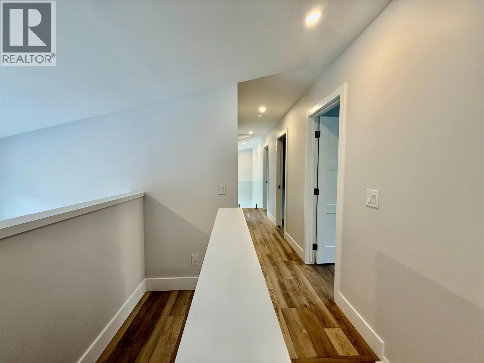 746 Taynton Drive, Invermere, BC - Indoor Photo Showing Other Room