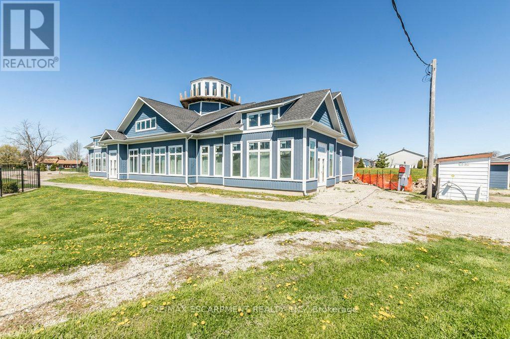 9 Hickory Hollow, Haldimand, ON - Outdoor