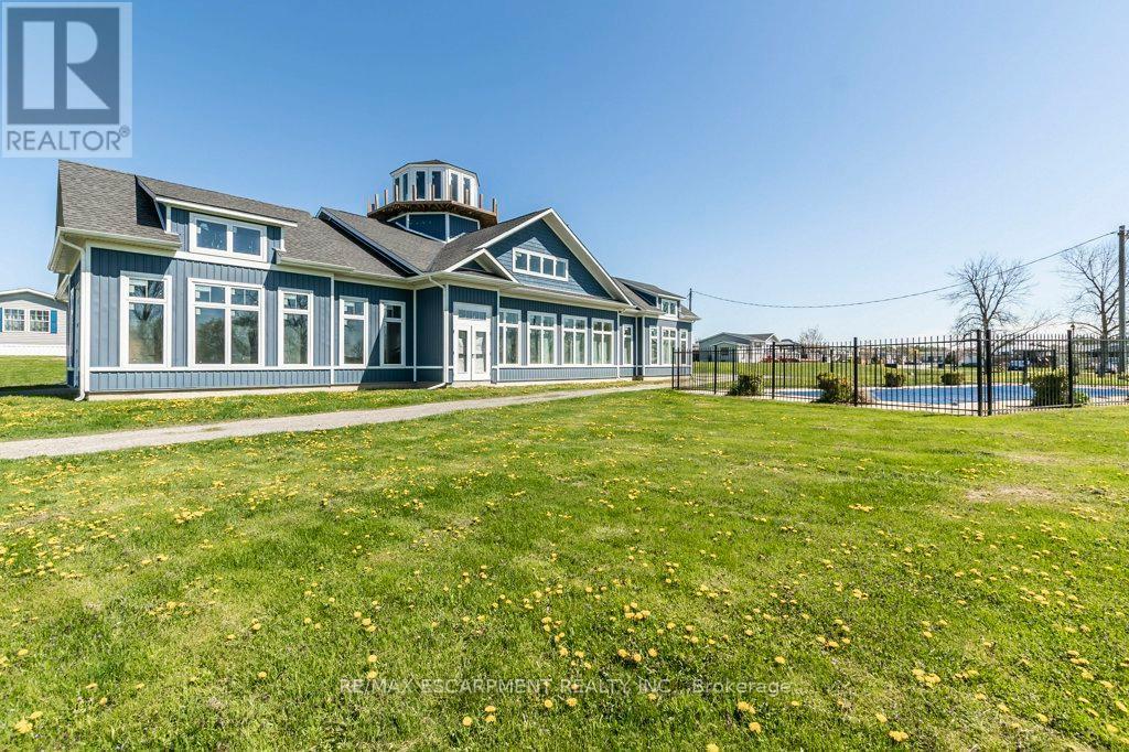 9 Hickory Hollow, Haldimand, ON - Outdoor