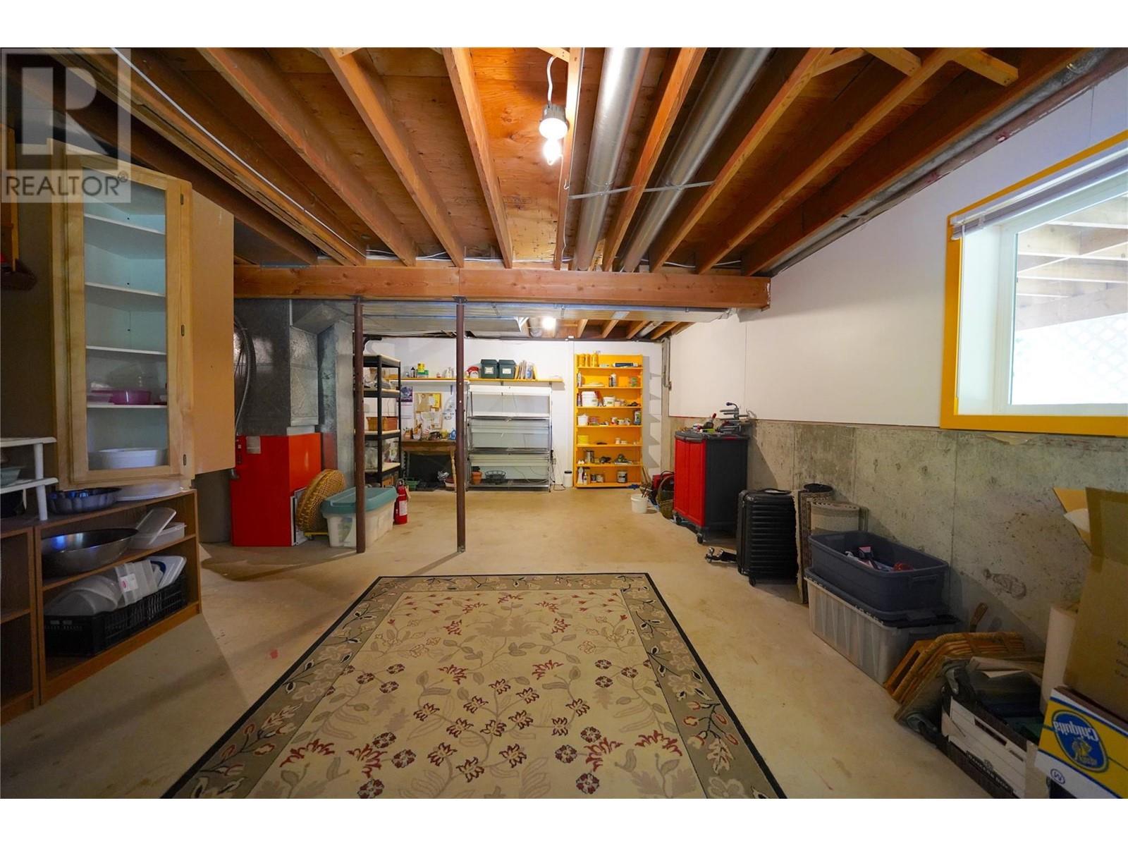 425 Alexander Road, Procter, BC - Indoor Photo Showing Basement