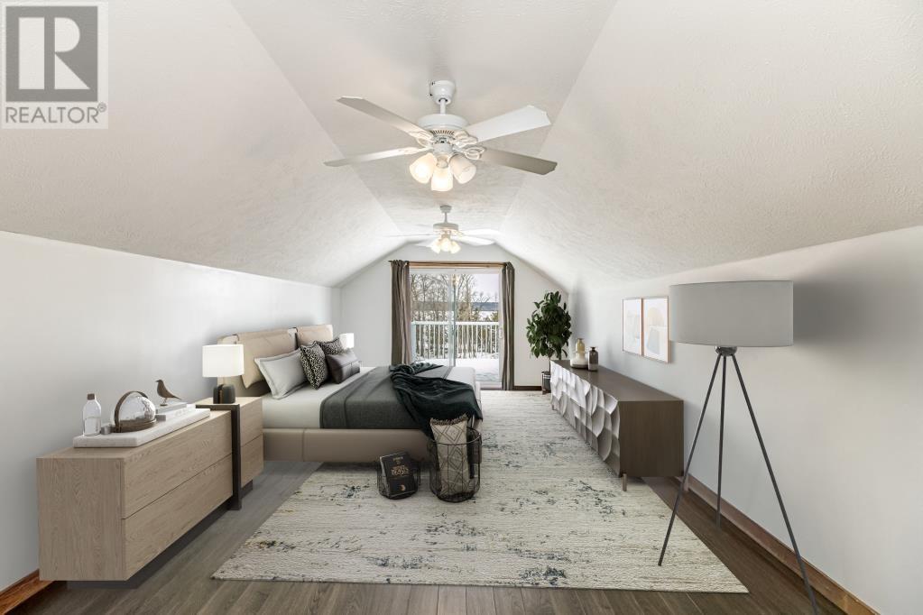 241 Grandor Road, Kagawong, ON - Indoor