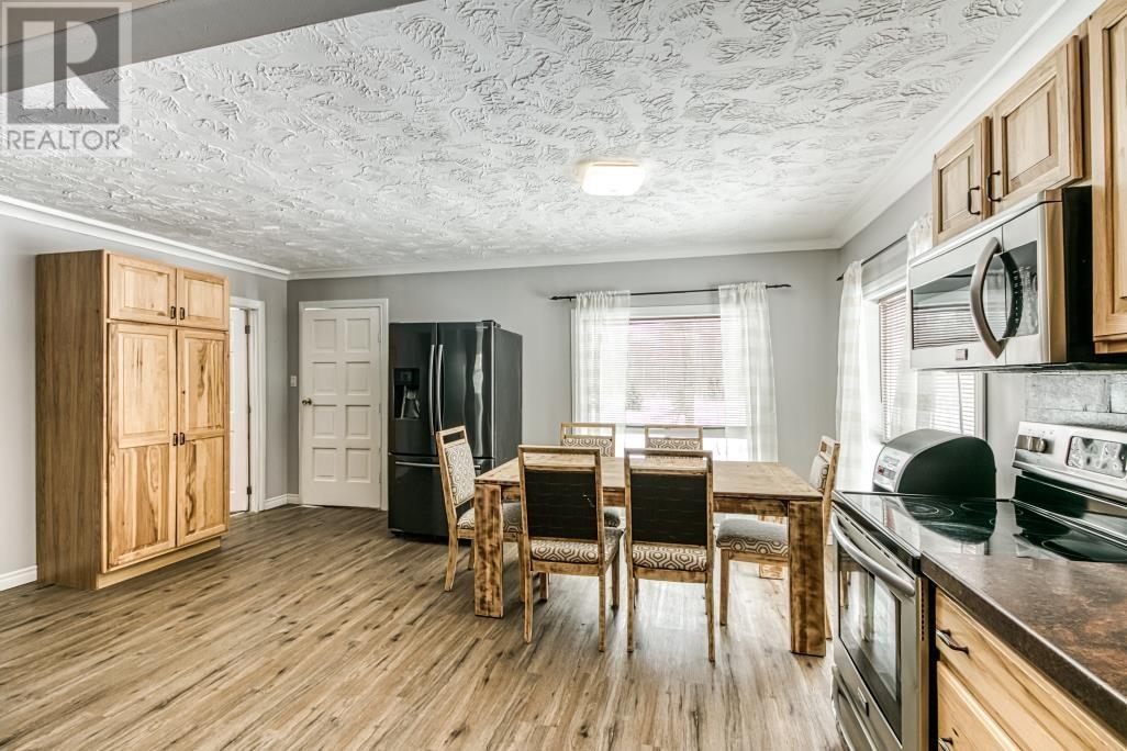 241 Grandor Road, Kagawong, ON - Indoor