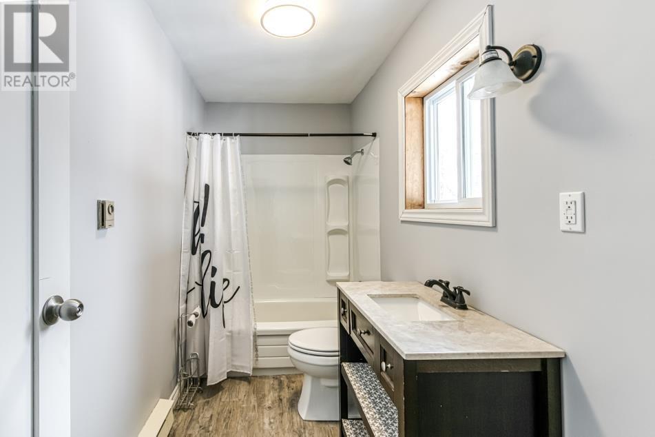 241 Grandor Road, Kagawong, ON - Indoor Photo Showing Bathroom