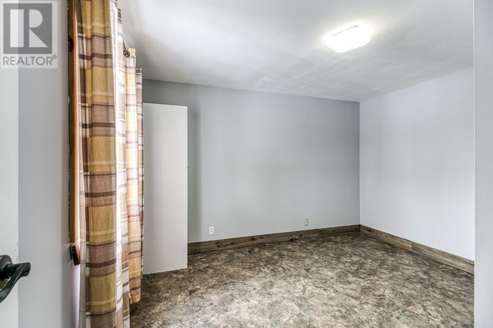 241 Grandor Road, Kagawong, ON - Indoor Photo Showing Other Room