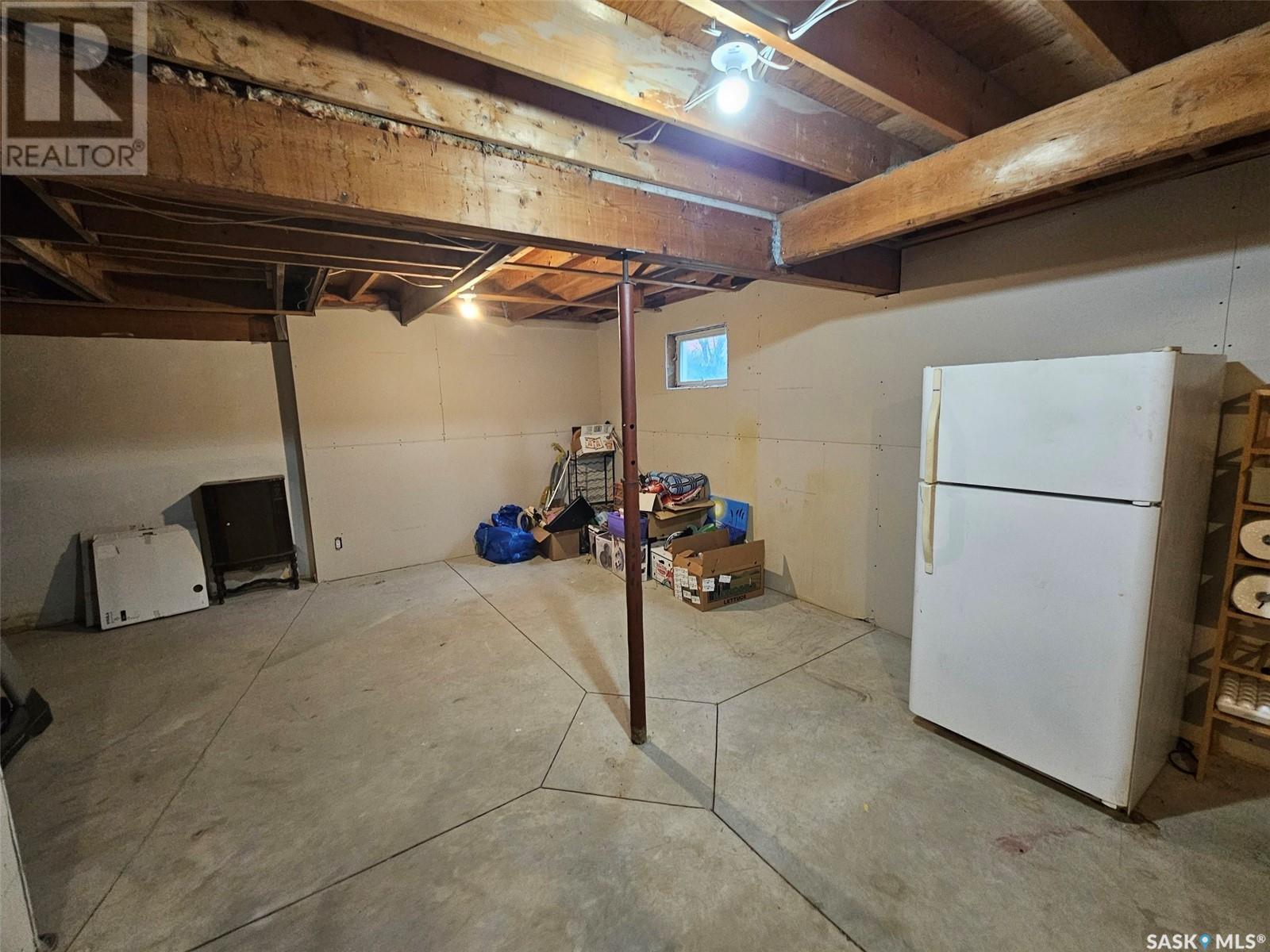 306 West 1St Street, Alida, SK - Indoor Photo Showing Basement