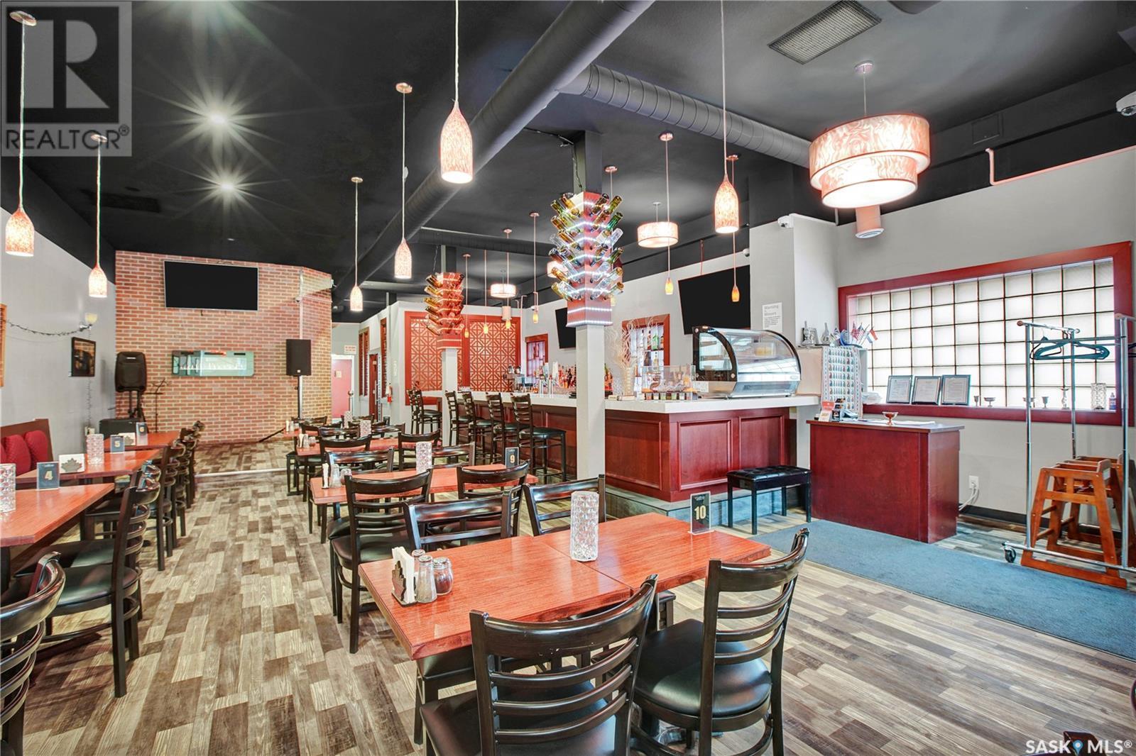 1013 Broadway Avenue, Saskatoon, SK