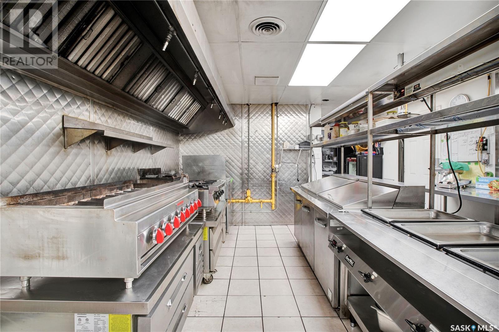 1013 Broadway Avenue, Saskatoon, SK