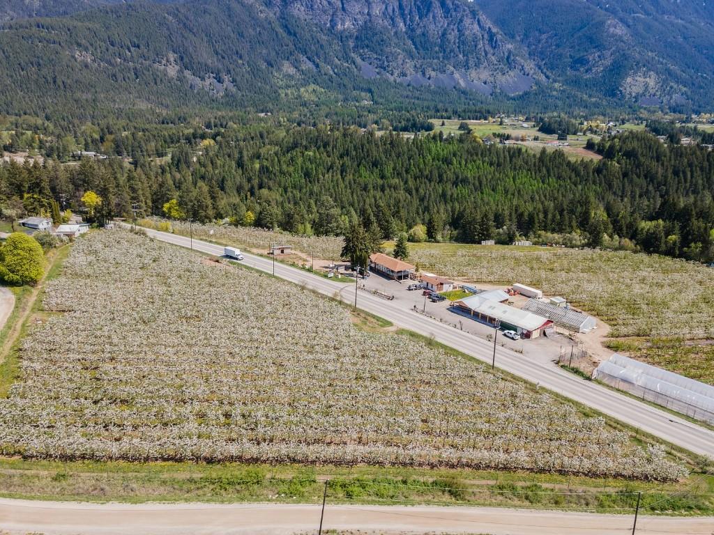 3851 3 Highway, Erickson, BC