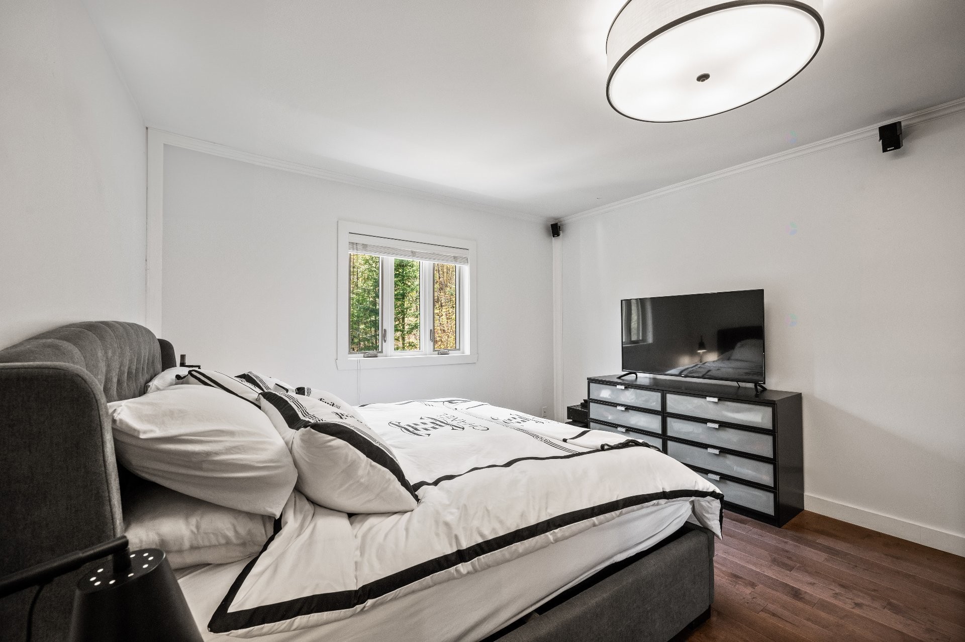 Bedroom - 153 Route 323, Brébeuf, QC - Indoor Photo Showing Bedroom
