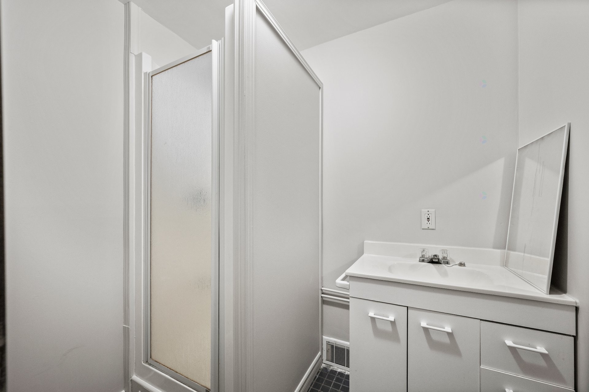 Intergenerational - 153 Route 323, Brébeuf, QC - Indoor Photo Showing Bathroom