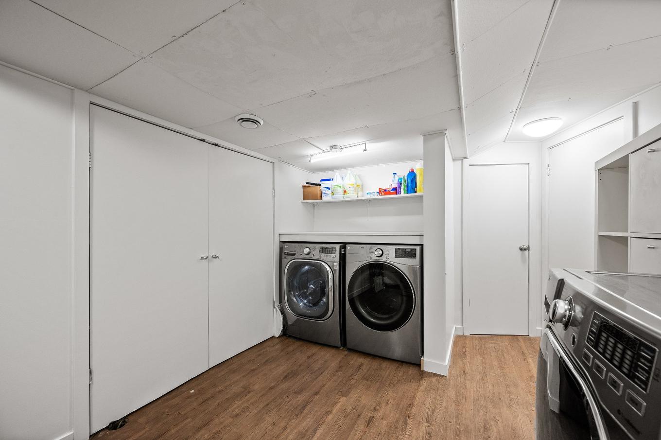 Laundry room - 153 Route 323, Brébeuf, QC - Indoor Photo Showing Laundry Room