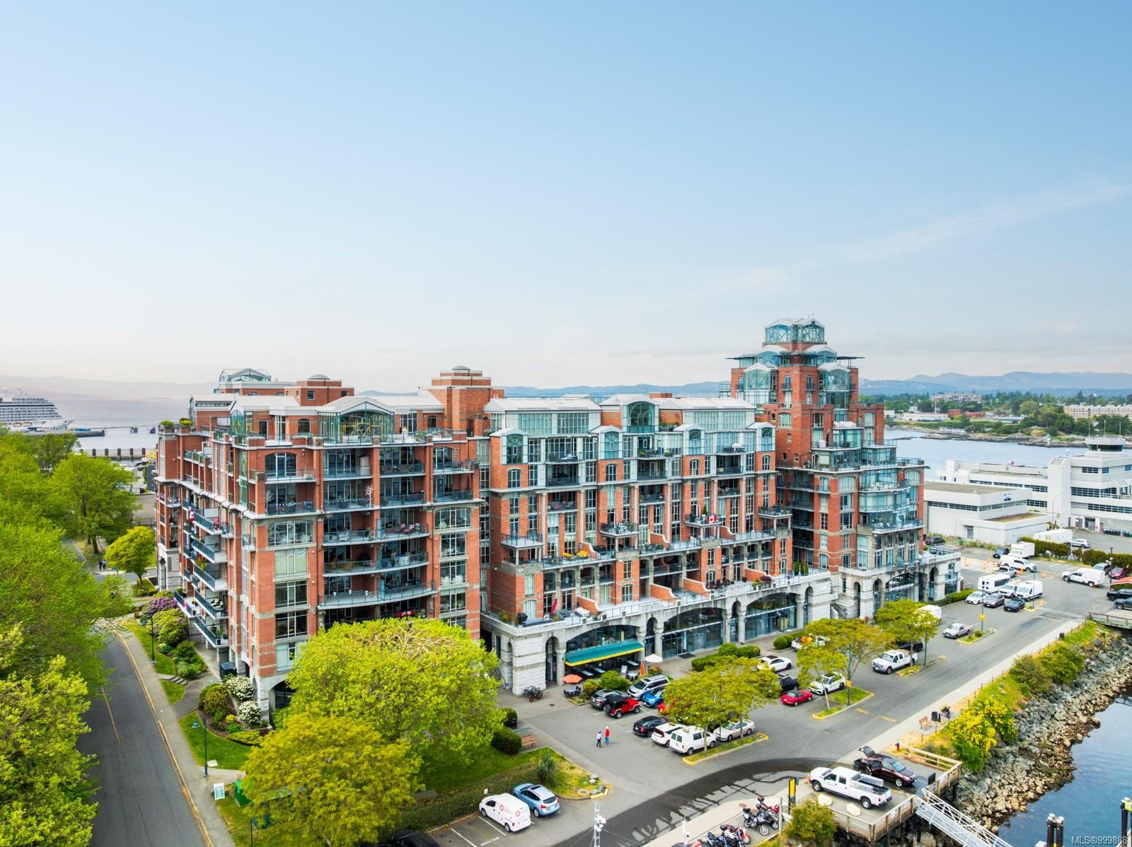 821-21 Dallas Rd, Victoria, BC - Outdoor With View