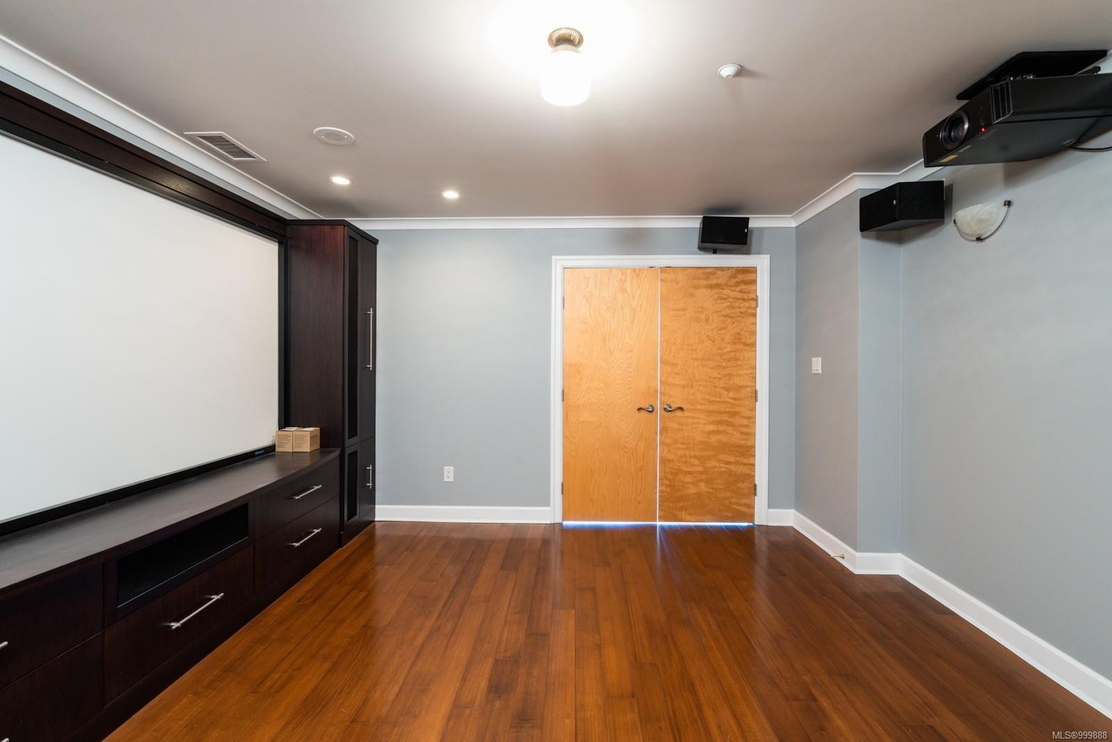 821-21 Dallas Rd, Victoria, BC - Indoor Photo Showing Other Room