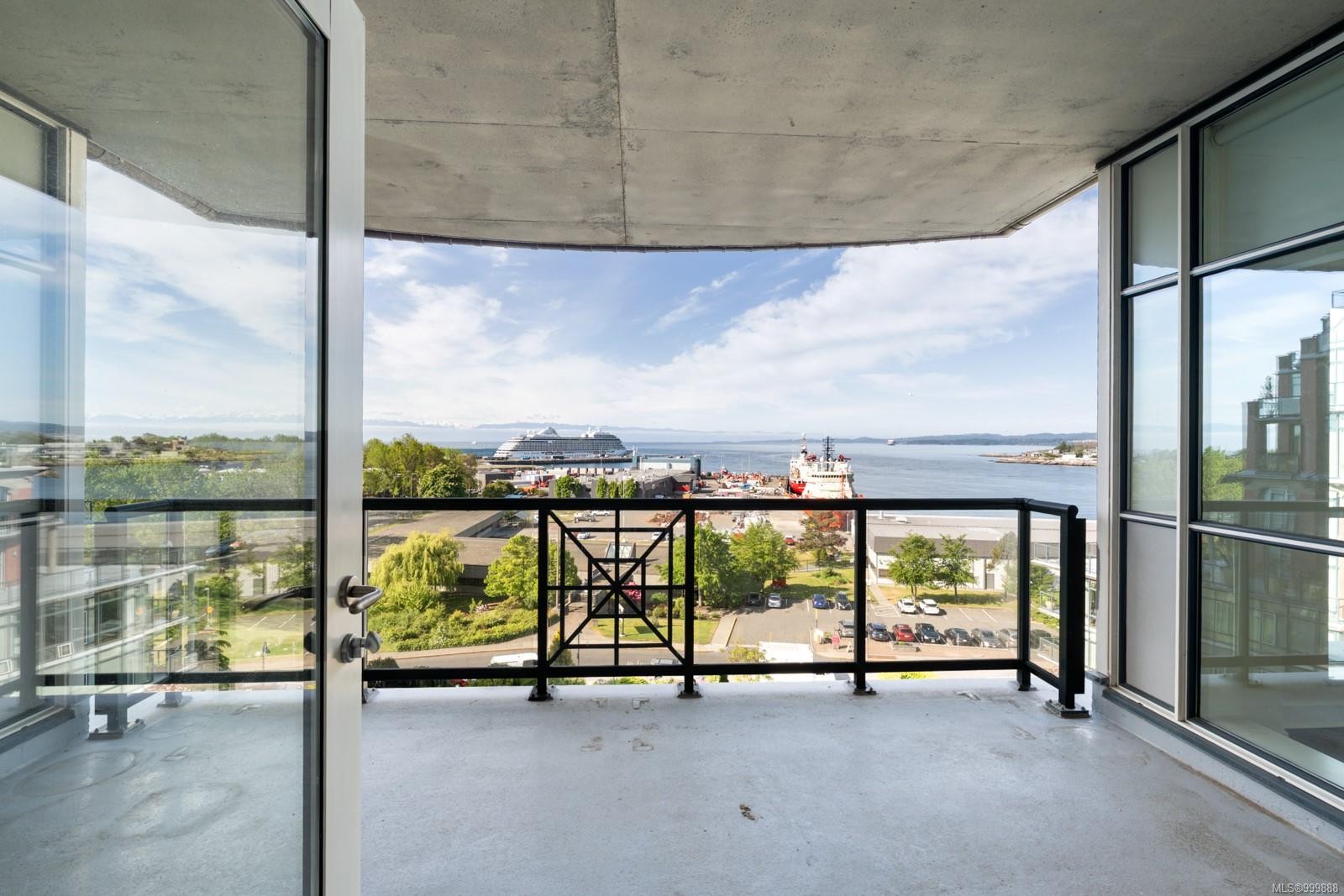 821-21 Dallas Rd, Victoria, BC - Outdoor With Body Of Water With View With Exterior