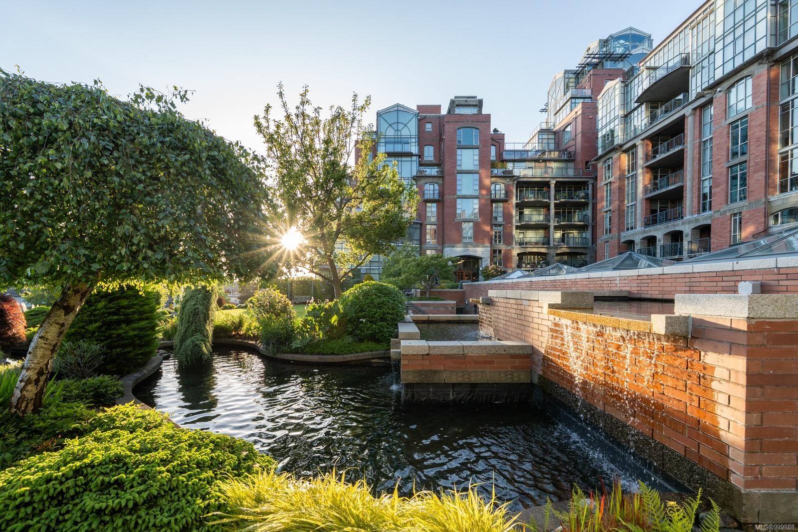 821-21 Dallas Rd, Victoria, BC - Outdoor