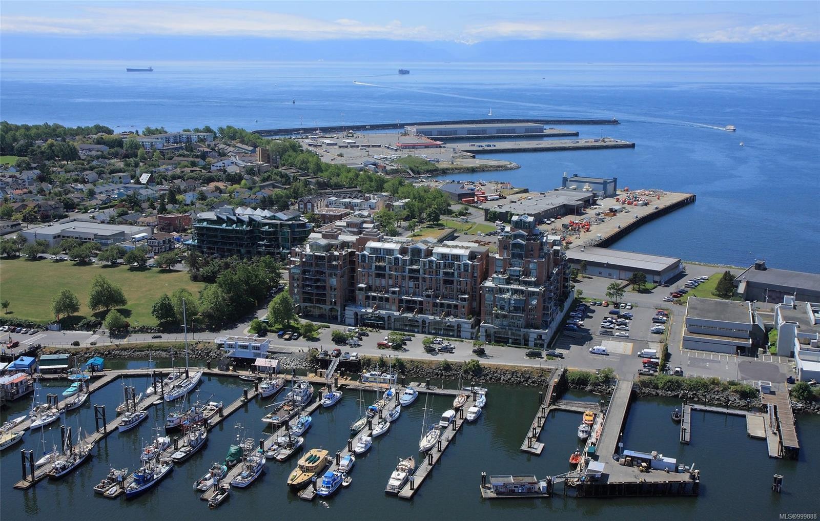 821-21 Dallas Rd, Victoria, BC - Outdoor With Body Of Water With View