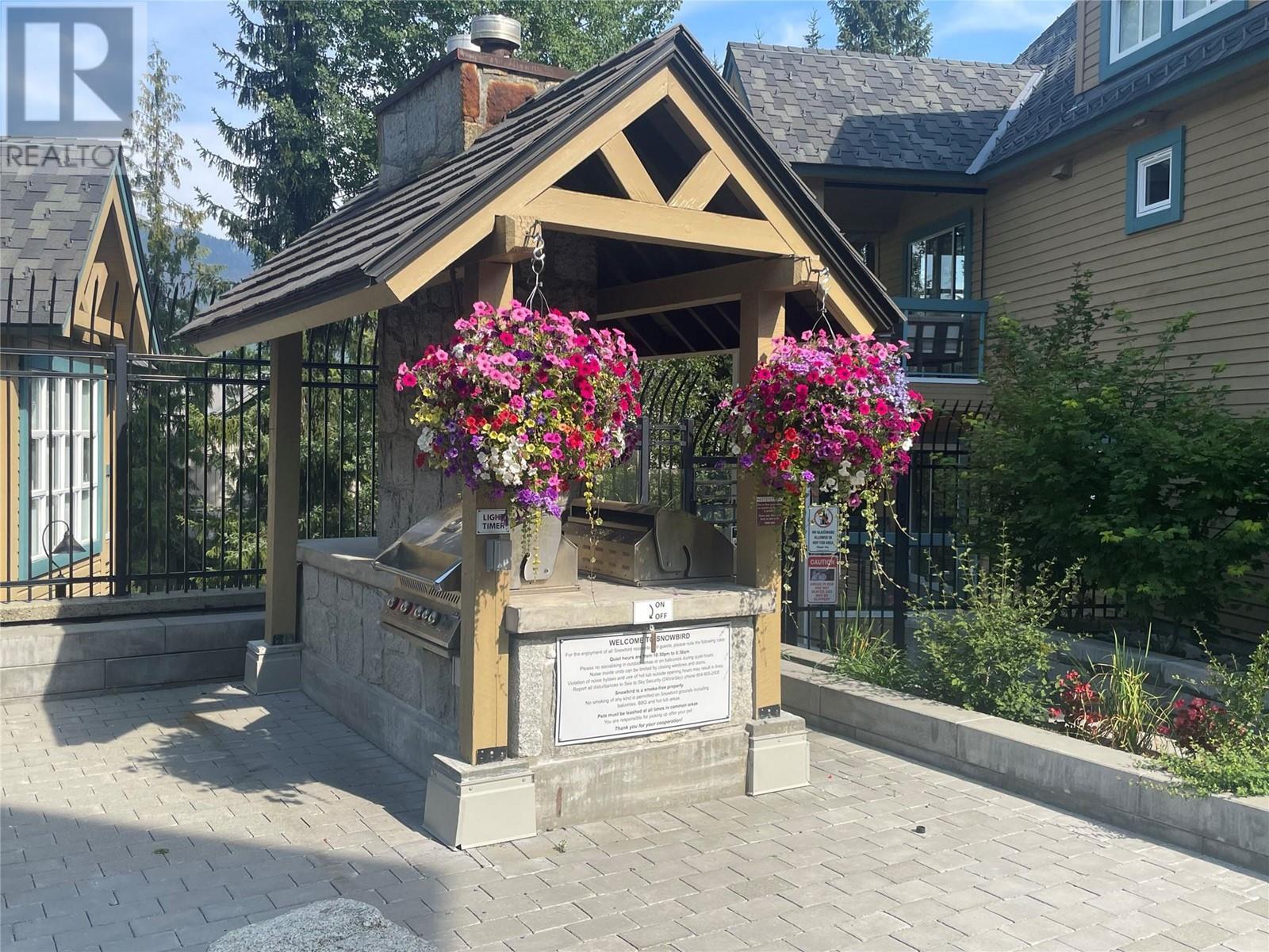 8200 Gun Lake West Road, Gold Bridge, BC - Outdoor