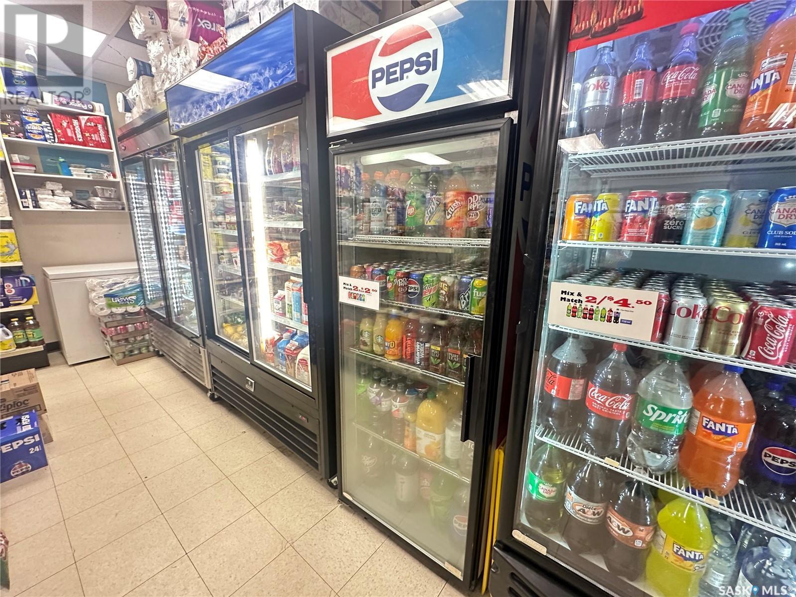 311 6Th Avenue N, Saskatoon, SK