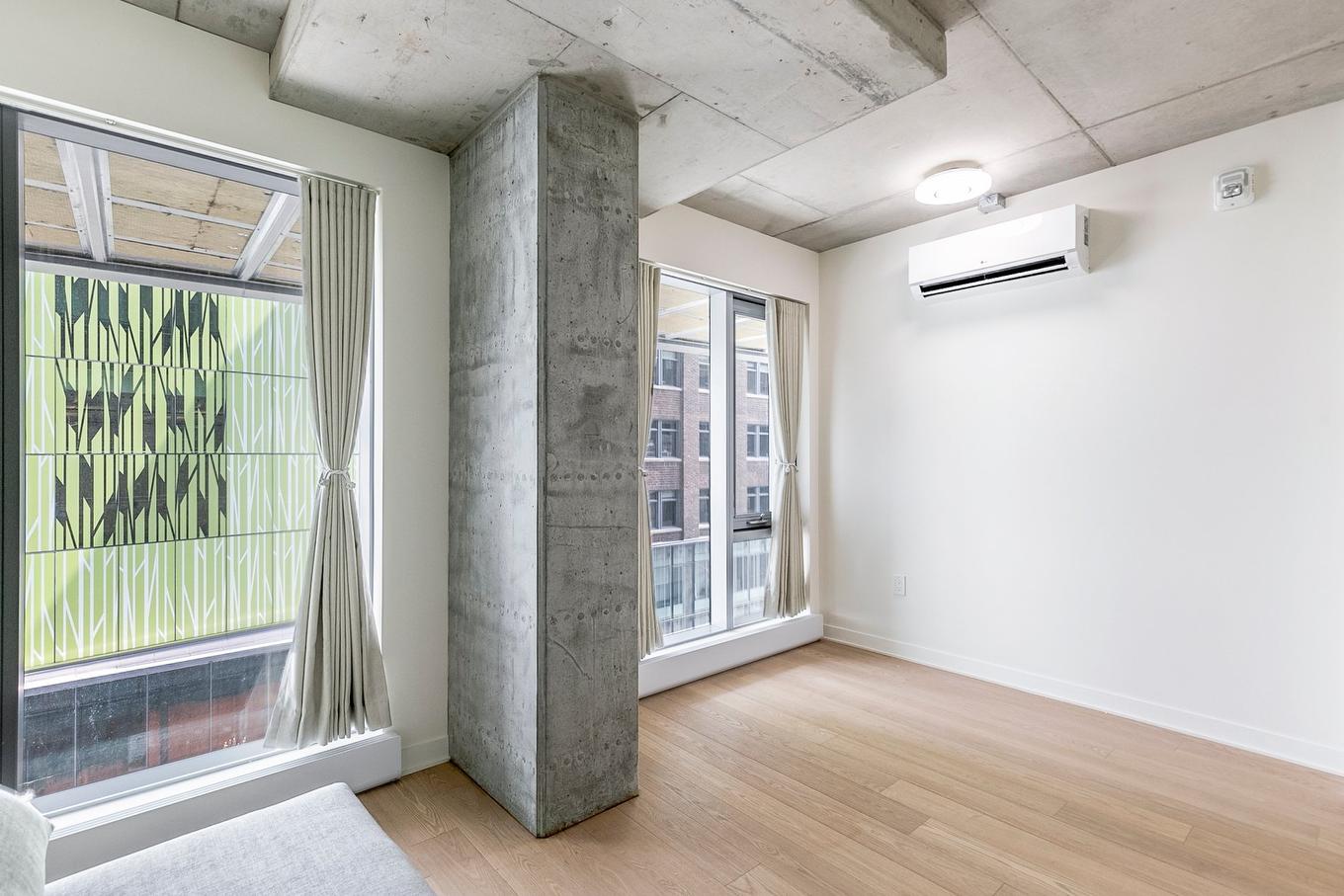 Overall view - 602-360 Rue Mayor, Montréal (Ville-Marie), QC - Indoor Photo Showing Other Room