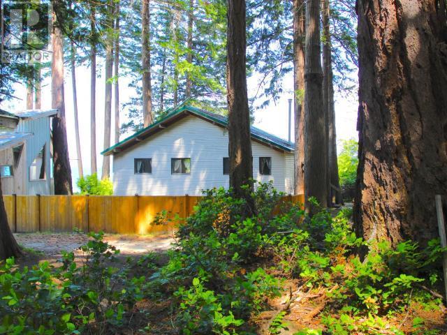 1652 Savary Island Road, Savary Island, BC - Outdoor