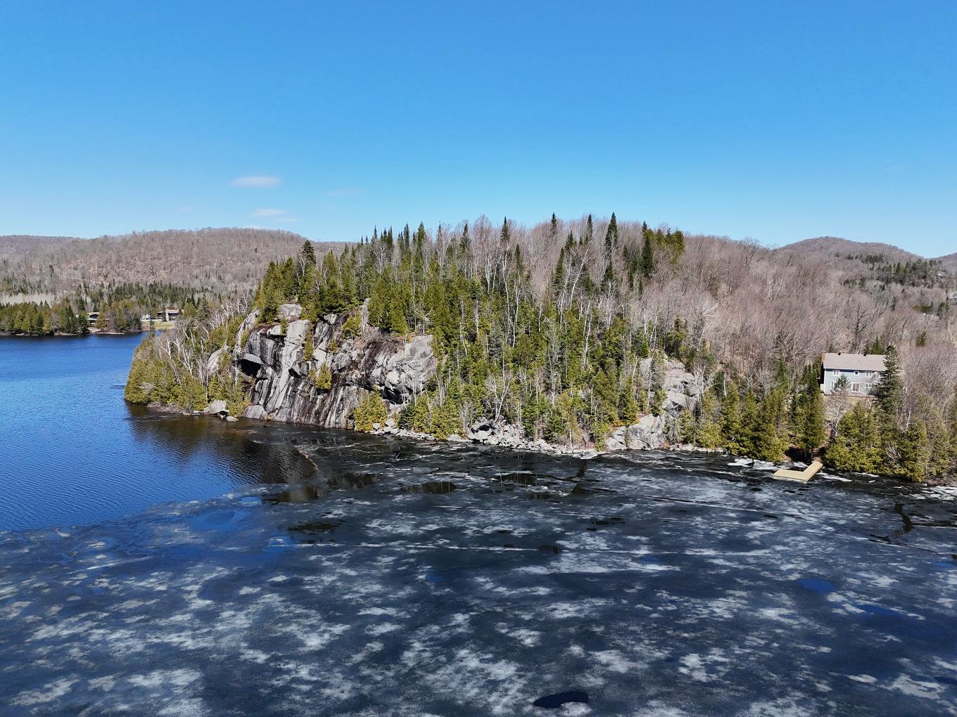Bord de l'eau - 1037 Ch. Morgan, Saint-Adolphe-D'Howard, QC - Outdoor With Body Of Water With View