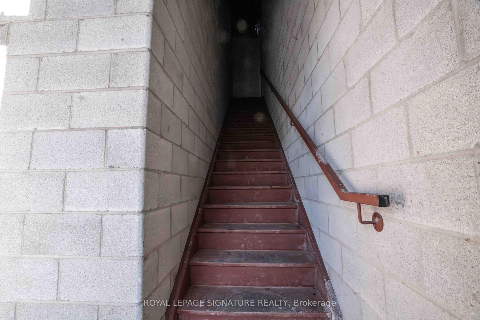 11A-1235 Queensway N/A E, Mississauga, ON